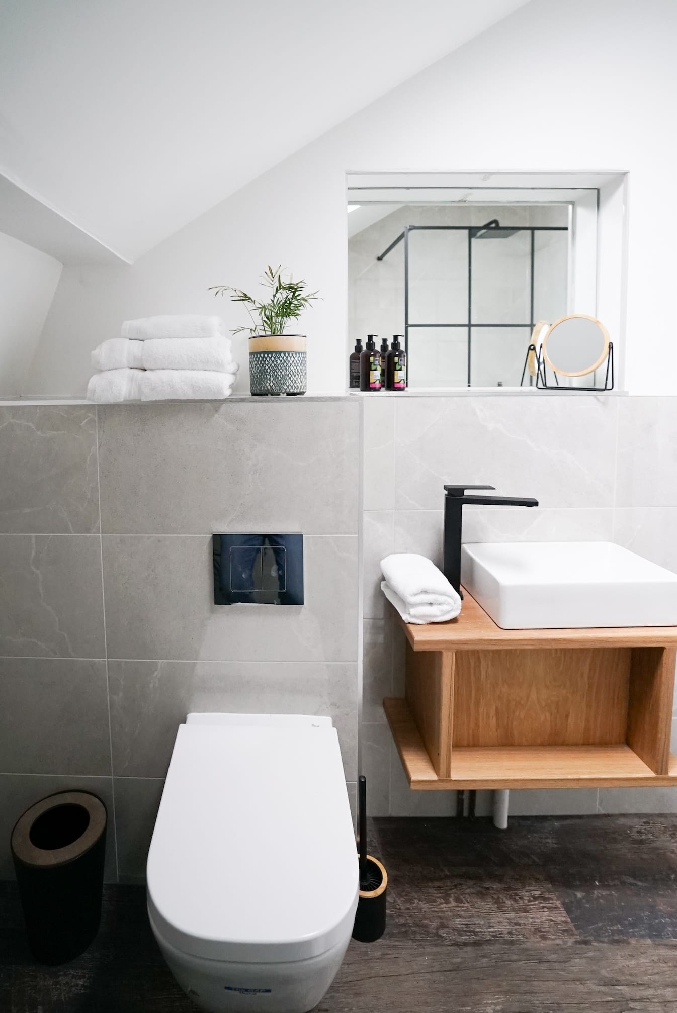 Sgwar Awel Super King Room Ensuite